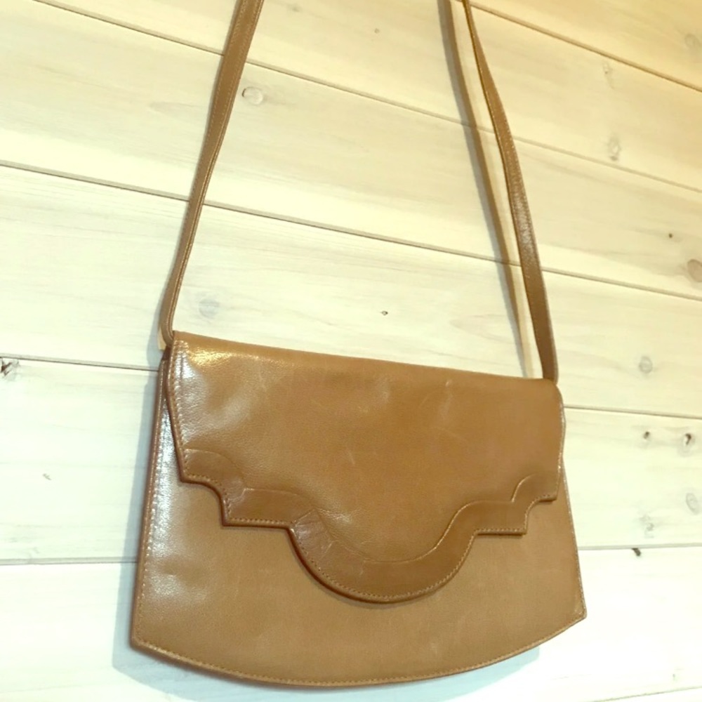 Brown clutch/crossbody bag
